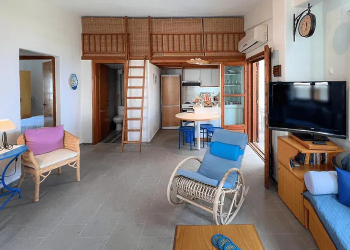 Seahouse With View Apartamento *